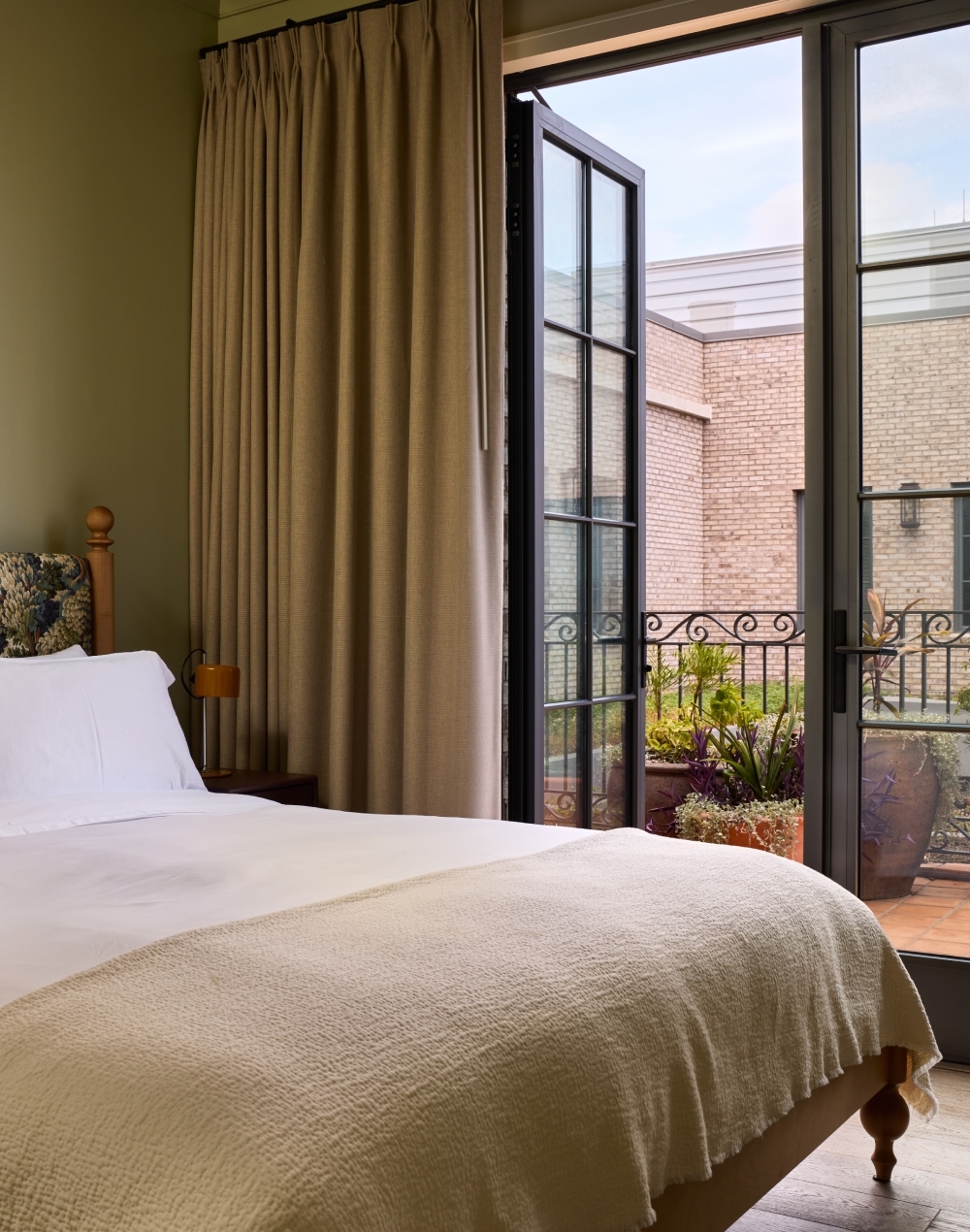 Nickel_Accomm_2BedPenthouse_5