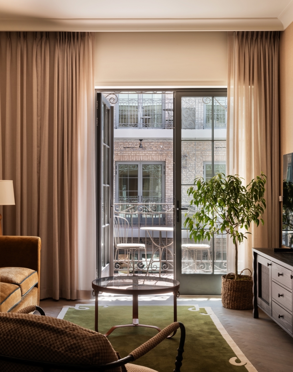 Nickel_Accomm_BalconyLoft_1